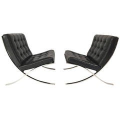 Used Pair of Authentic Mies Van Der Rohe Black Leather Barcelona Chairs by Knoll