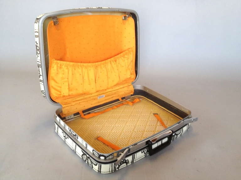 PVC 1960's Mod 4 Piece Luggage Suitcase Set by Marimekko for Samsonite