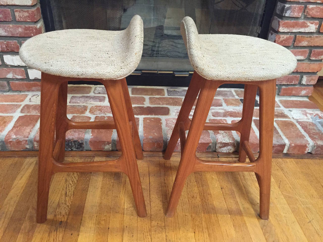 Pair of Danish Modern Teak Counter Height Bar Stools by Erik Buck Buch In Excellent Condition In Long Beach, CA