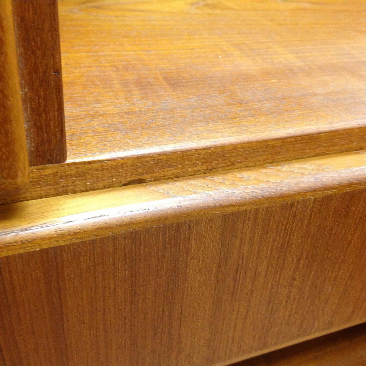 Danish Modern Teak California King Size Platform Bed w/ Floating Nightands 5