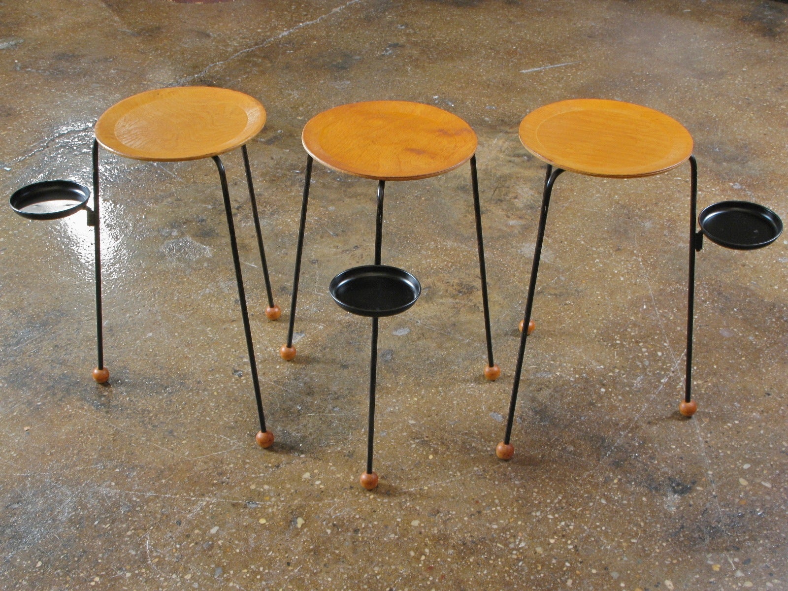 Tony Paul "Tablette" Set of 3 Stacking Snack Tables