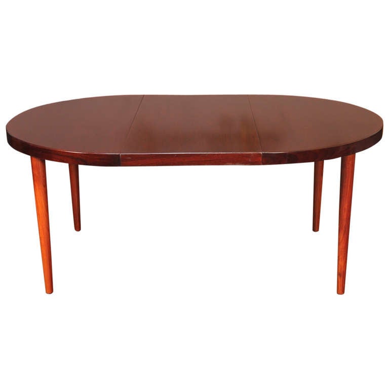 Danish Modern Rosewood Dining Table with Three Leaves For Sale at 1stDibs
