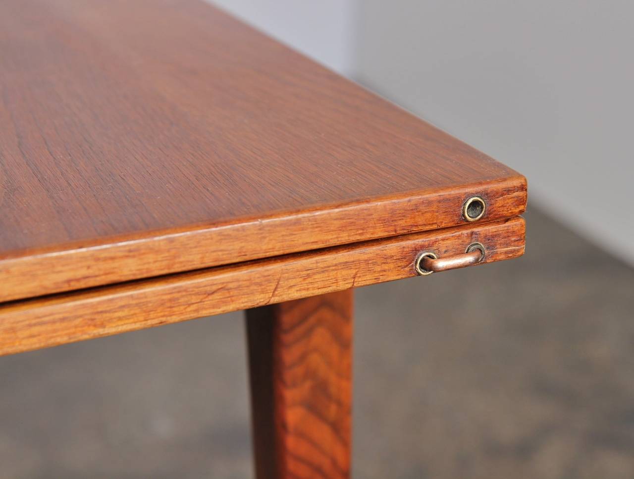 Mid-Century Modern Jens Risom T-170 Console Dining Table
