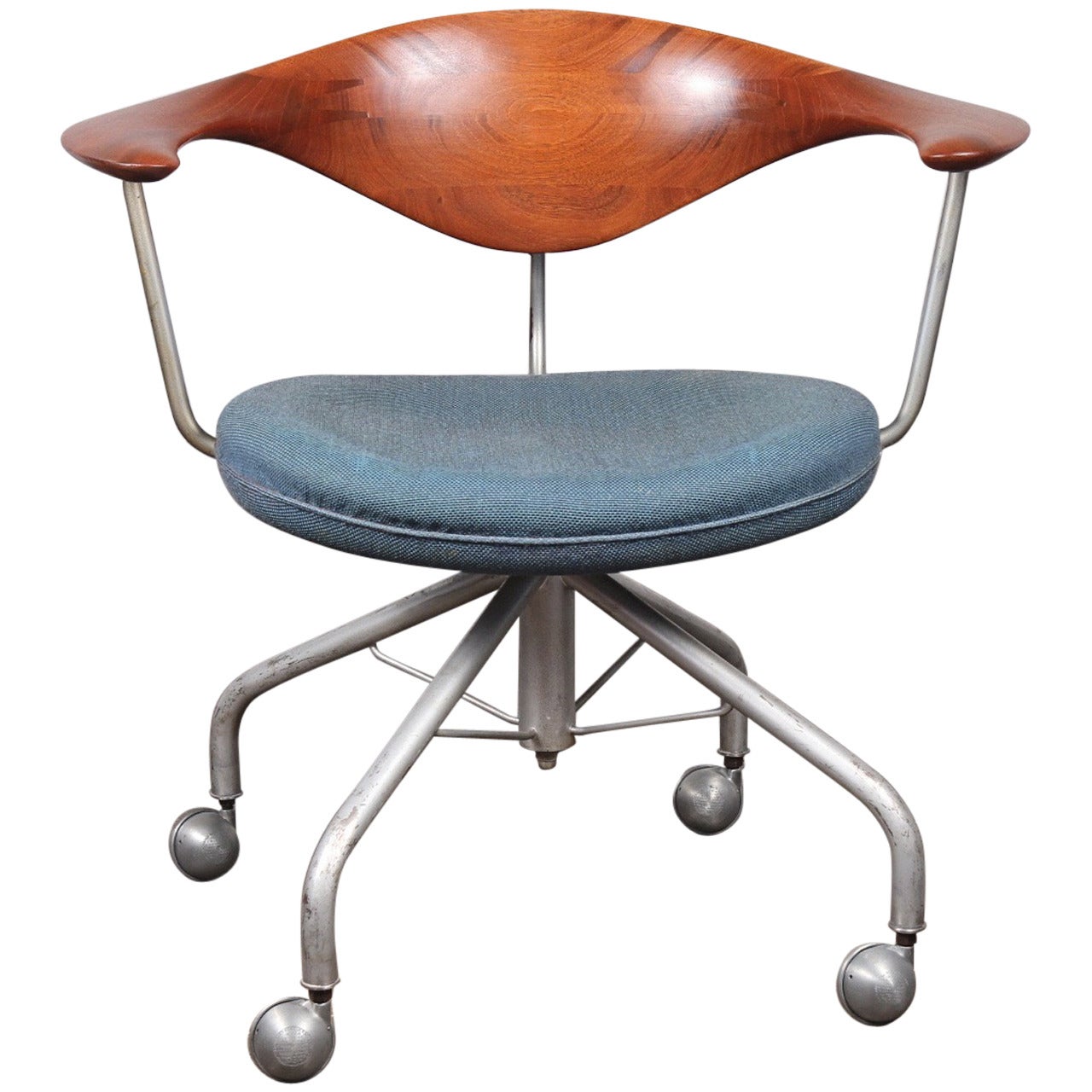 1955 Hans Wegner Swivel Chair