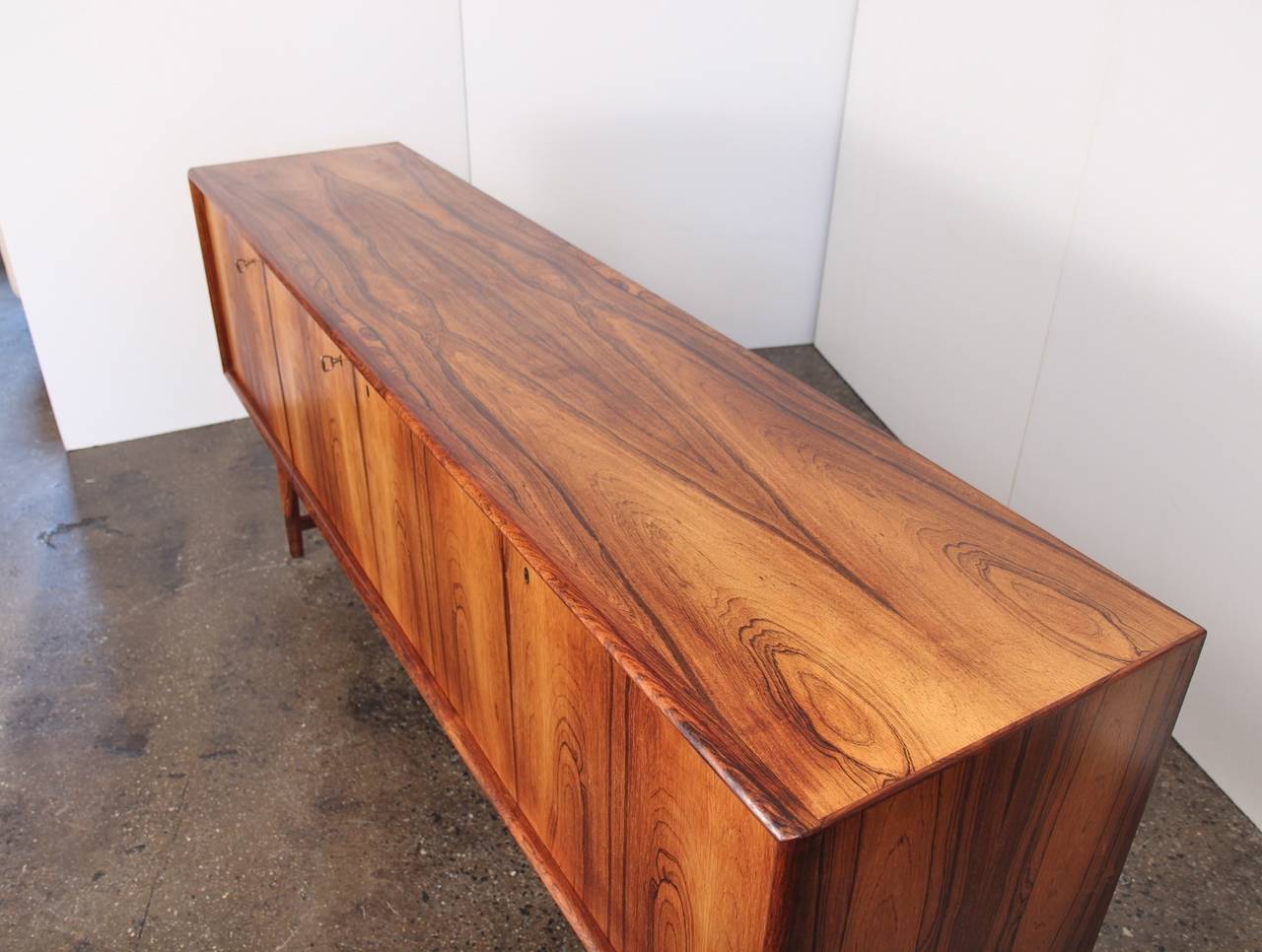 Mid-20th Century Elegant Danish Modern Rosewood Credenza