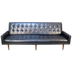 Mid-Century Sofa in the Style of Florence Knoll