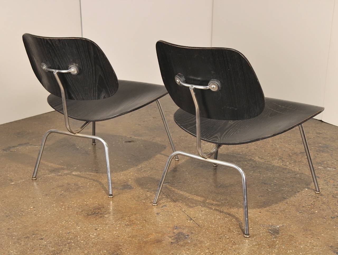 Pair of 1950s Black Lcm by Charles and Ray Eames for Herman Miller In Excellent Condition In Brooklyn, NY