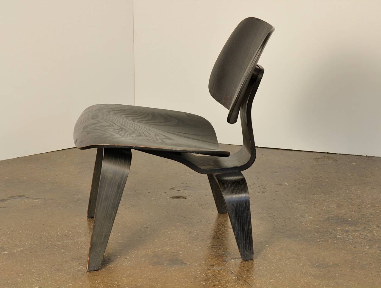 1950s Black Aniline LCW by Charles and Ray Eames