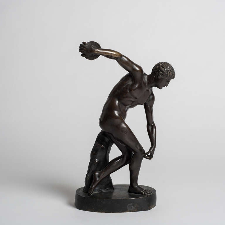 Sculpture in bronce, representing the Discobolus of the Vatican Museums.