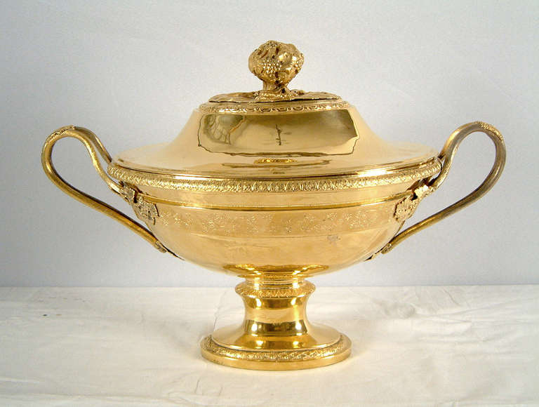 Gilt Copper 19th Century French Centerpiece In Excellent Condition In Madrid, ES