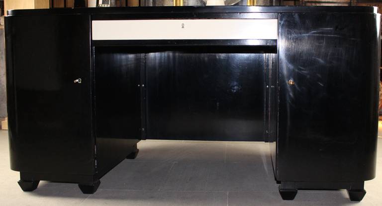 writing desk of the 30s