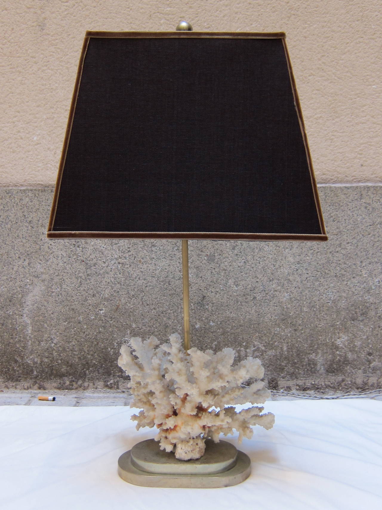 Maison Bagues, A coral table lamp. France 40'