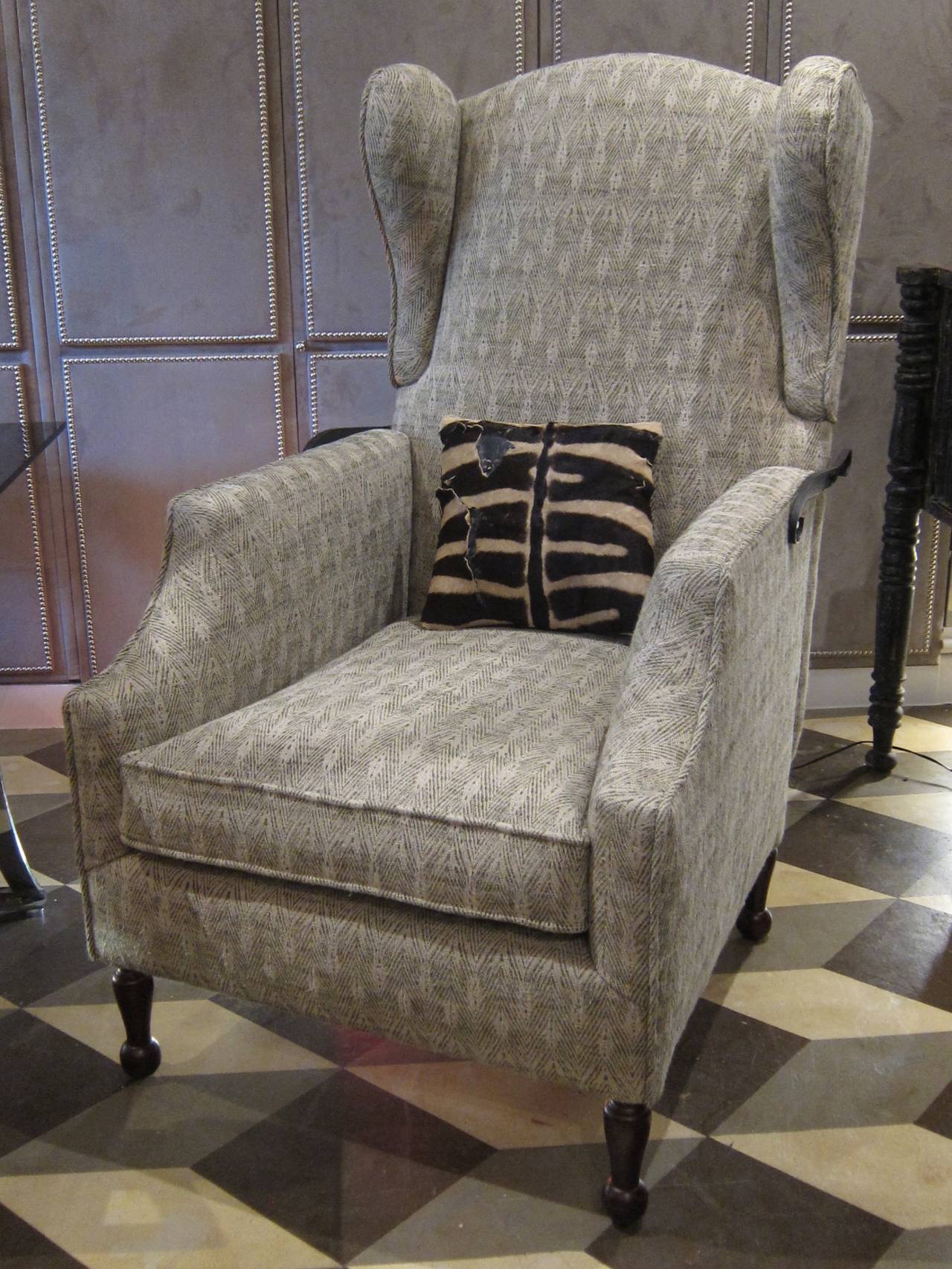 An impressive pair of armchairs in the style of Maison Jansen For Sale 5