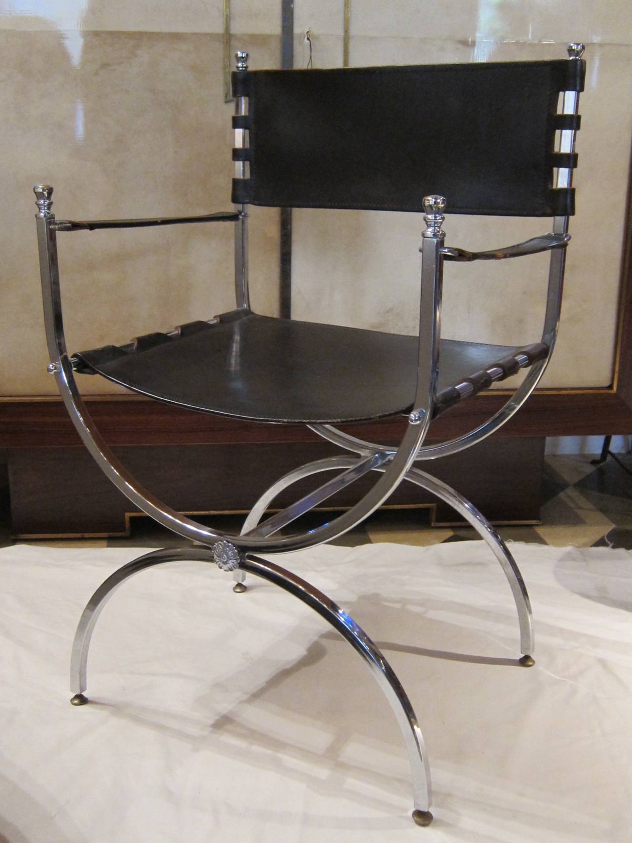 Maison Ramsey, Chromed Steel and Leather Pair of Chairs, France 1940 In Excellent Condition For Sale In Madrid, ES