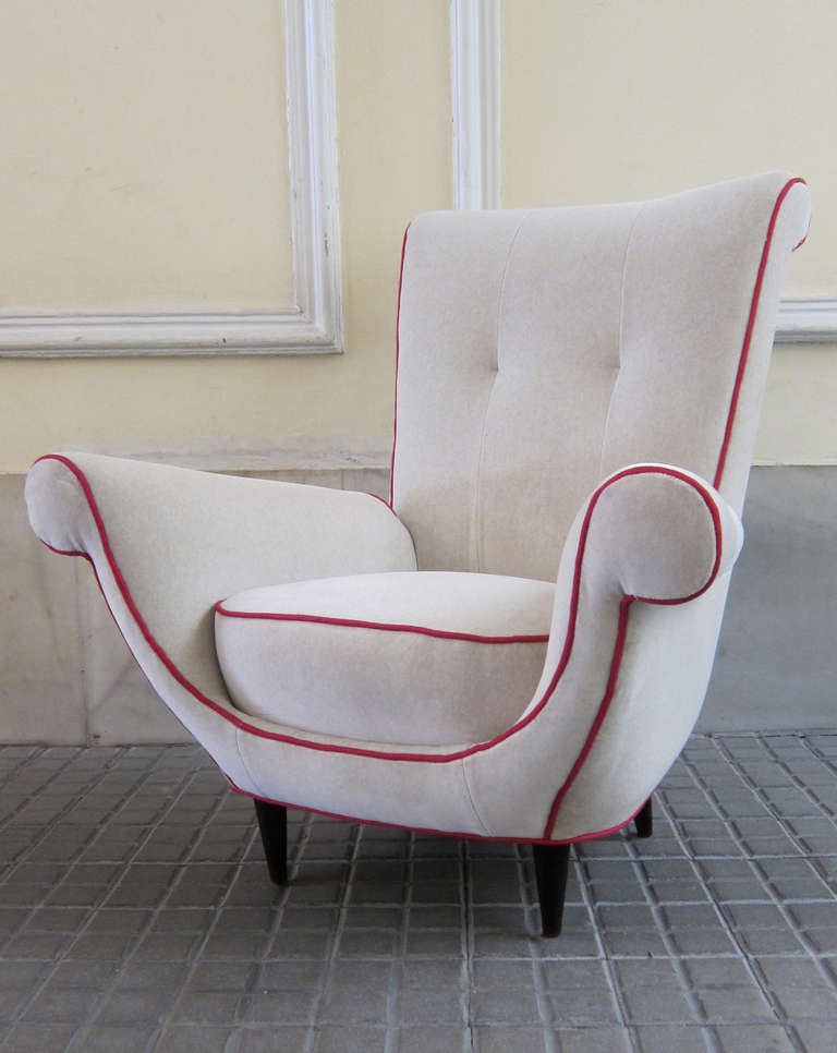 An inusual pair of armchairs. Italy 50'. Perfect condition.