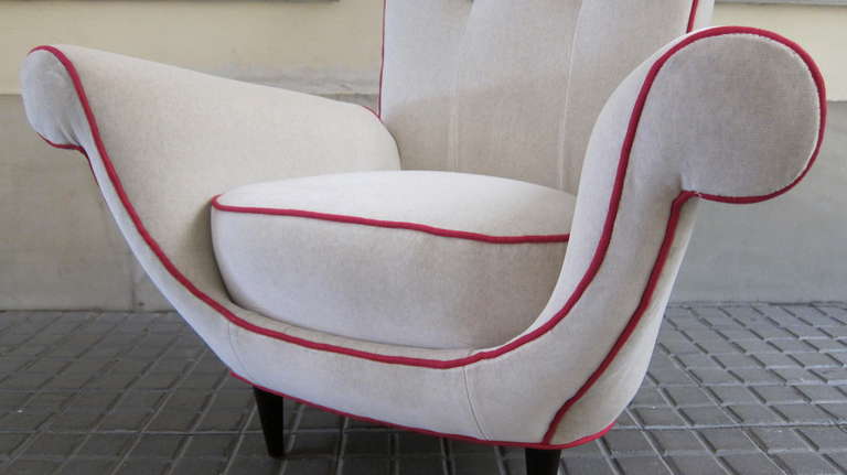 Mid-20th Century Unusual Pair of Armchairs, Italy, 1950 For Sale