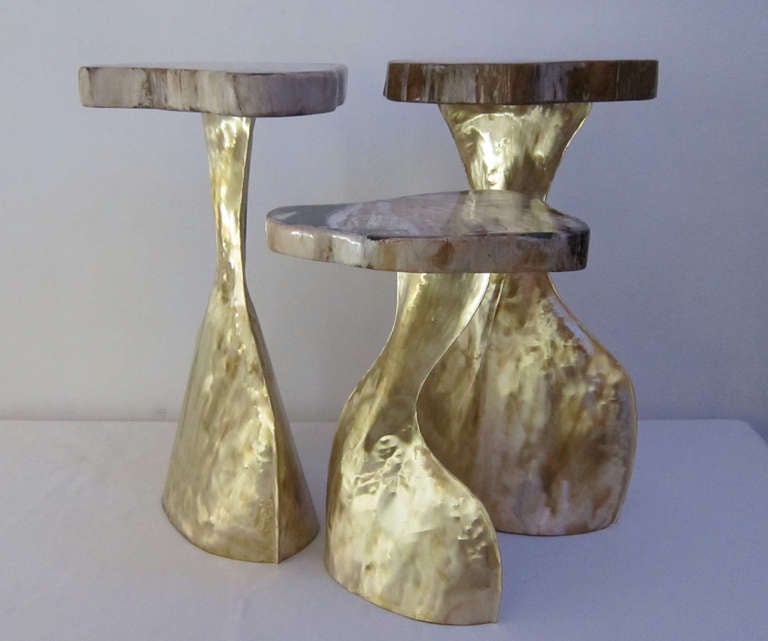 Three Brass and Fossil Wood Small Table In Good Condition For Sale In Madrid, ES