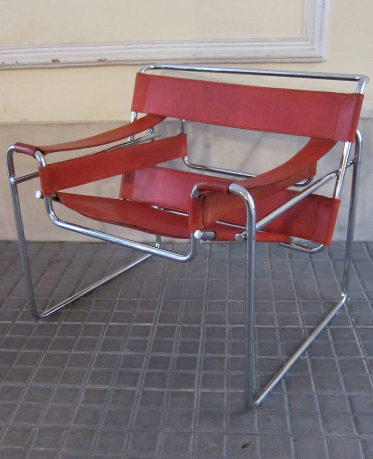 Late 20th Century Marcel Breuer Pair of Wassily Red Leather Chairs, Italy, 1970 For Sale