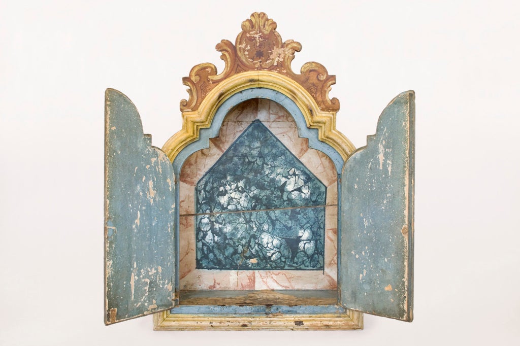 18th. Century Spanish Hanging Cabinet for a Religious Image