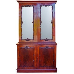 Librería de caoba georgiana con vitrina de dos puertas