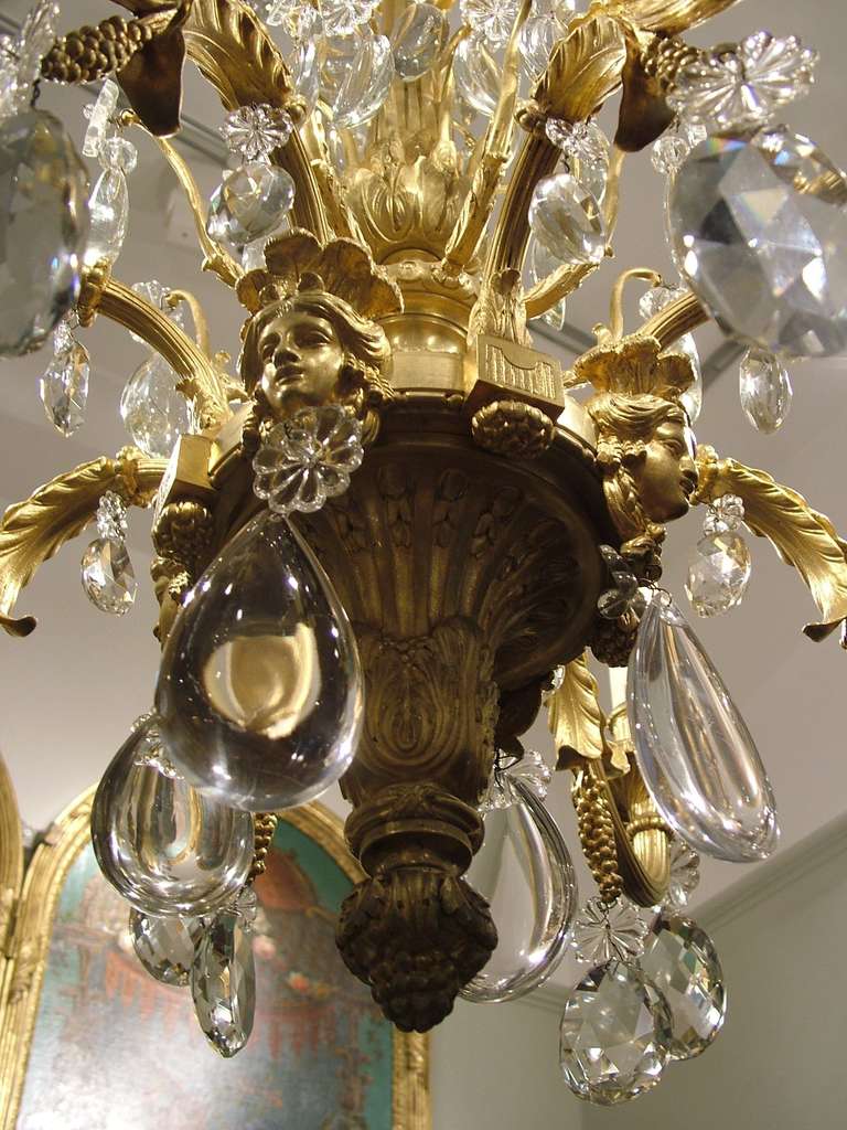 Louis XV 19th Century French Gilt Bronze and Cut Crystal Glass Chandelier For Sale