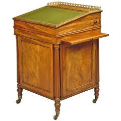 Georgian Period Mahogany Davenport Desk with Green Leather Writing Surface
