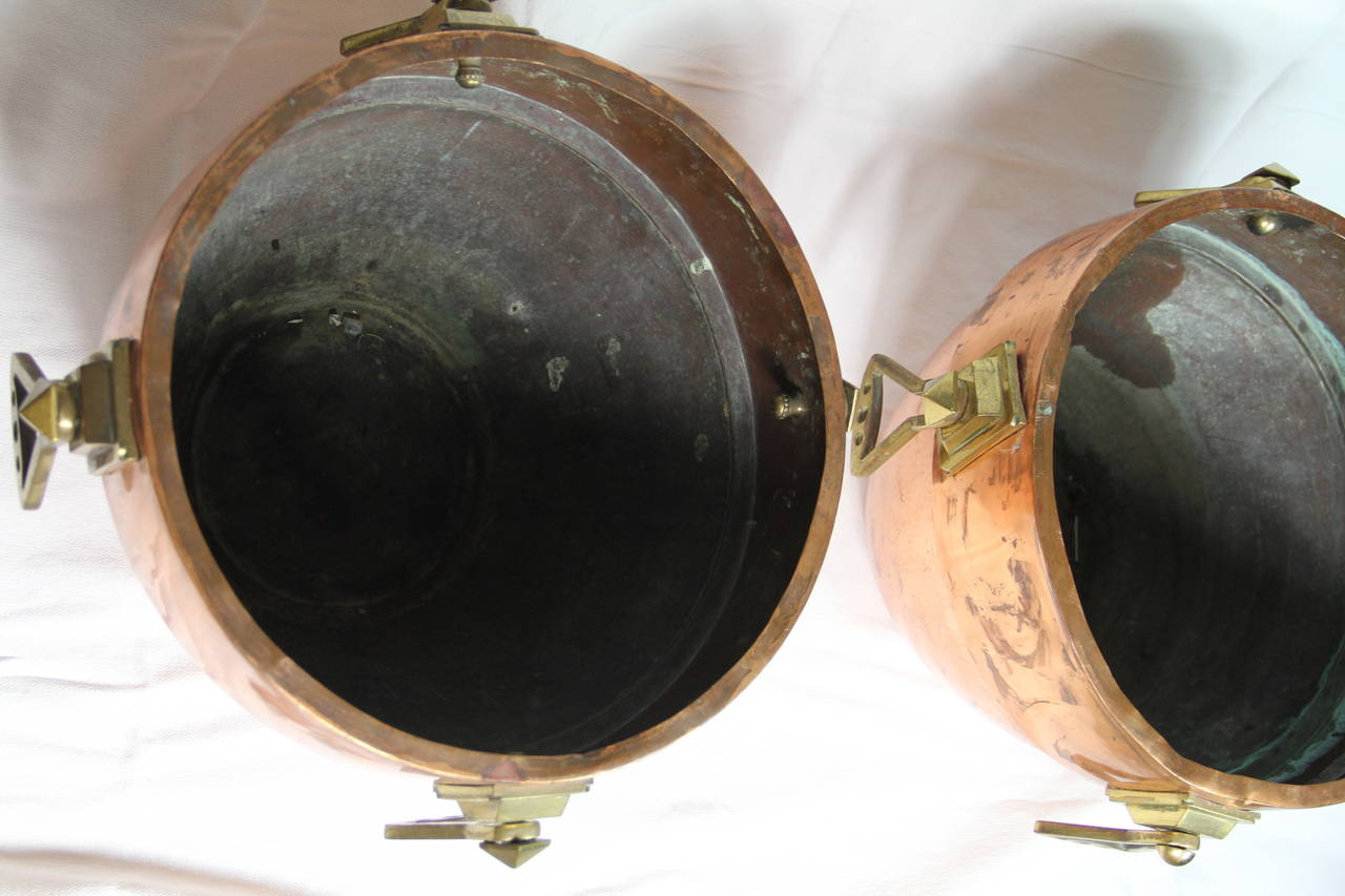Pair of Copper and Brass Jardinieres In Good Condition For Sale In Madrid, ES