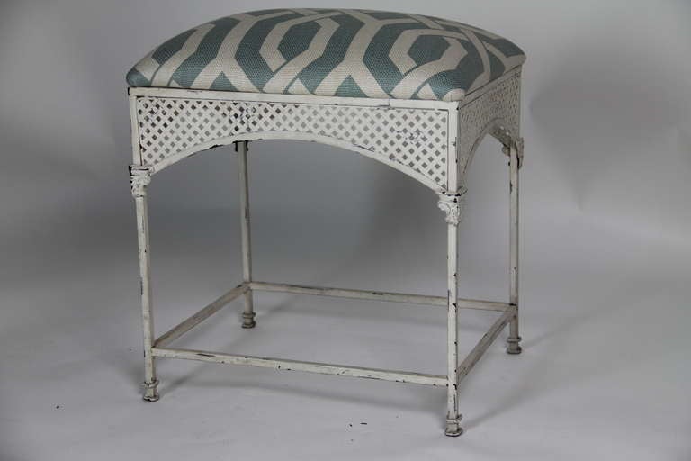 Trillage Garden Stool