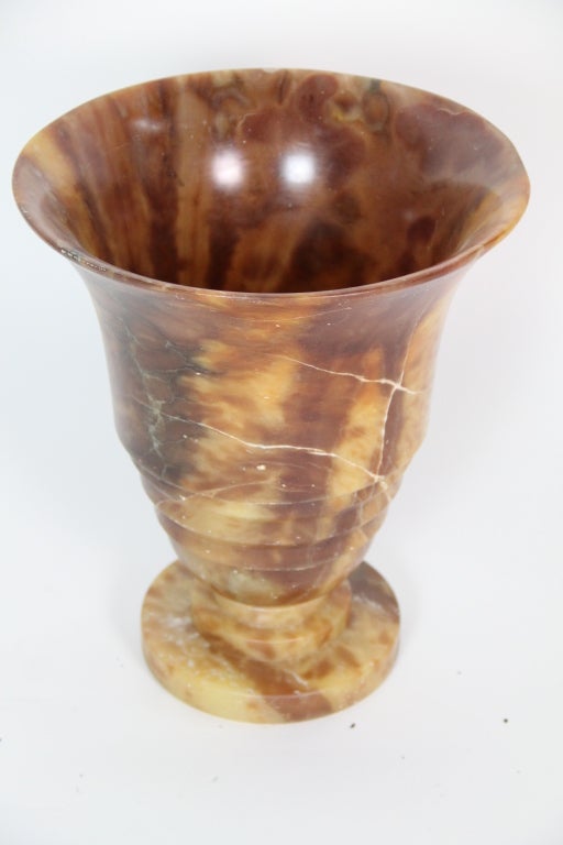 Art Deco alabaster urn shape lamp