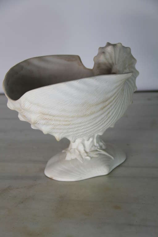 Wedgwood Shell In Good Condition For Sale In Madrid, ES