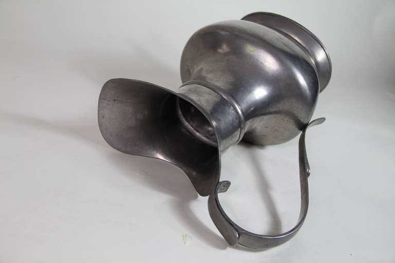 Peltre Pitcher In Excellent Condition For Sale In Madrid, ES