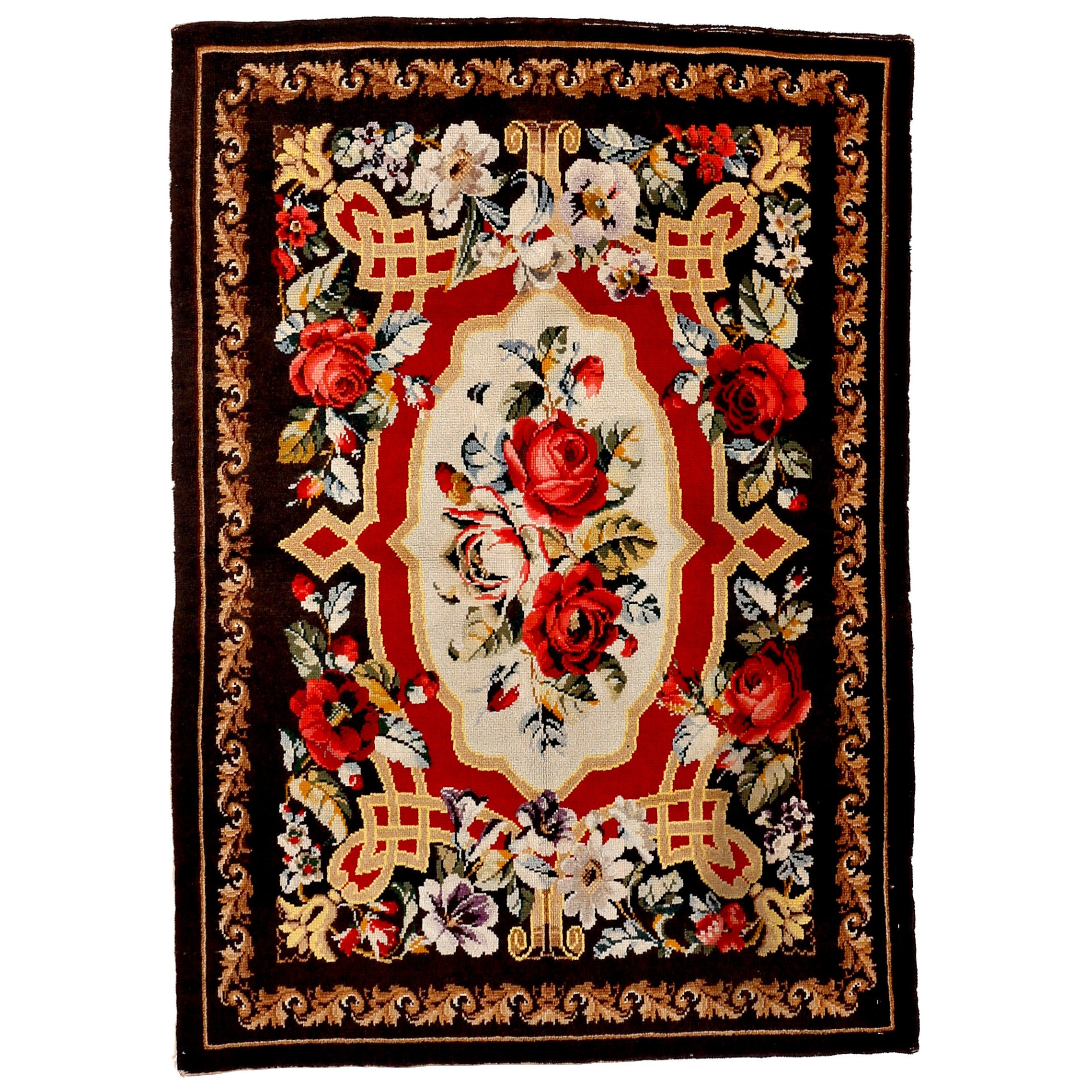 Rare tapis ancien ukrainien à poils avec guirlandes florales de style Saint-Pétersbourg