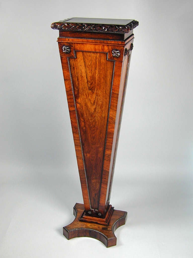 A good quality Regency period rosewood Pedestal of tapering form, with acorn and oak leaf carving to the top moulding. Circa 1815. 