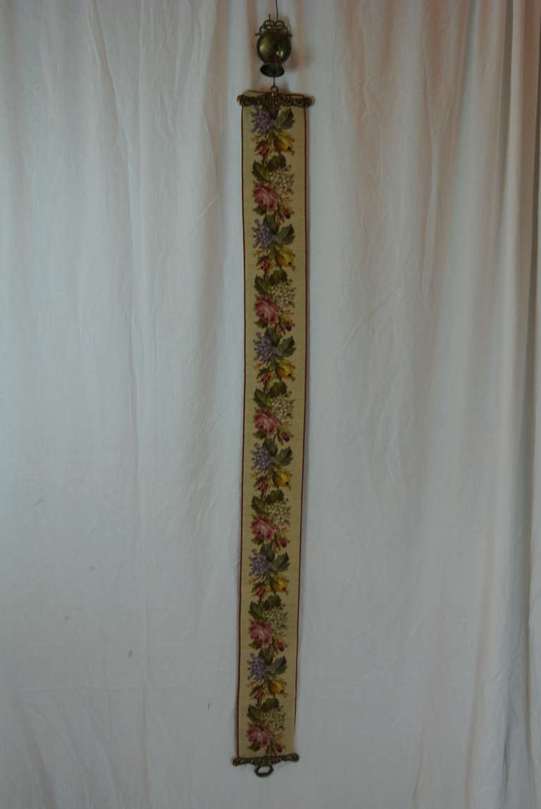 Vintage Needlepoint Butlers Pull