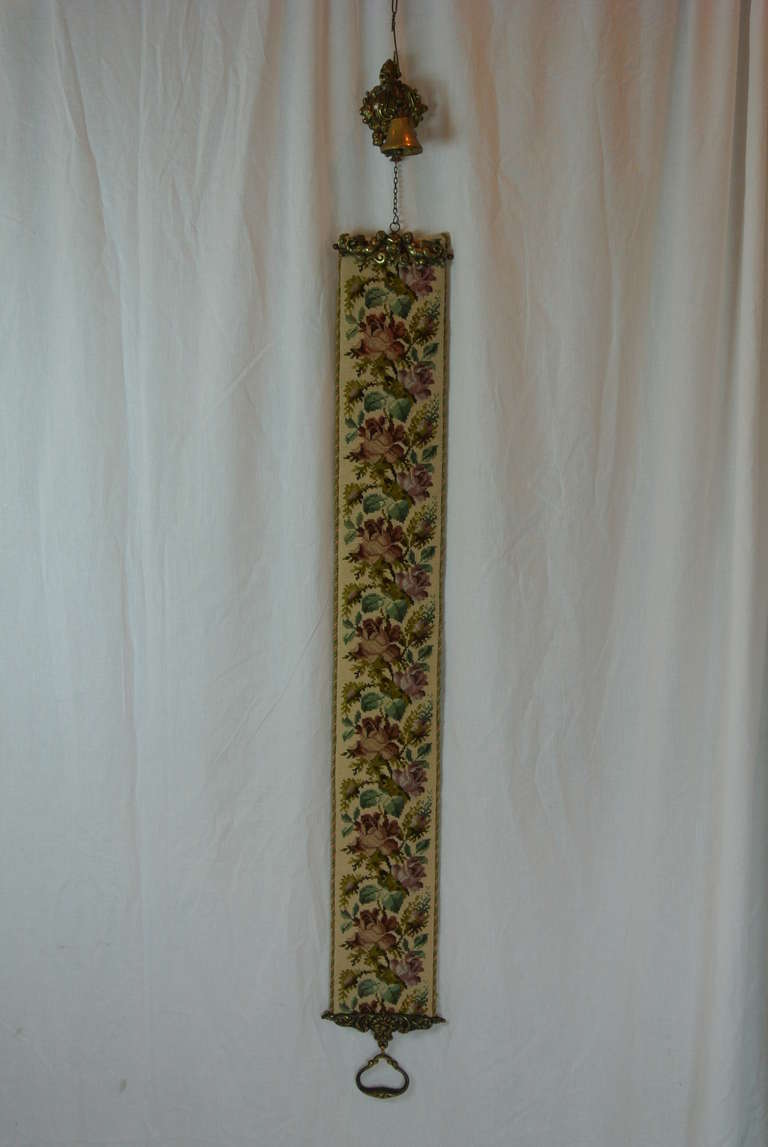 Needlepoint Butlers Pull