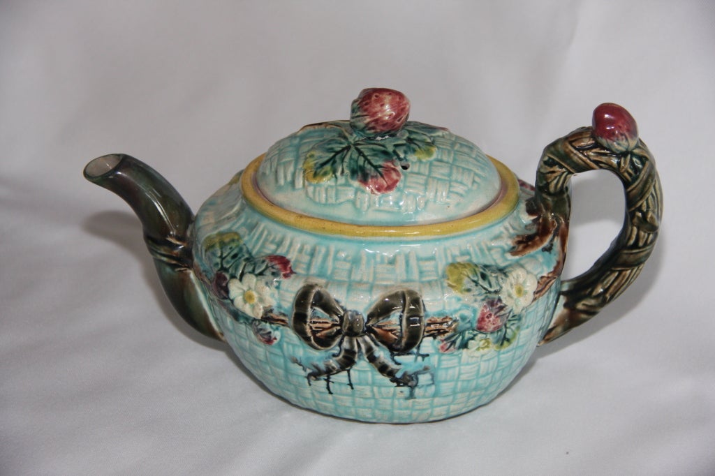 Ribbon Motif Majolica Teapot SATURDAY SALE