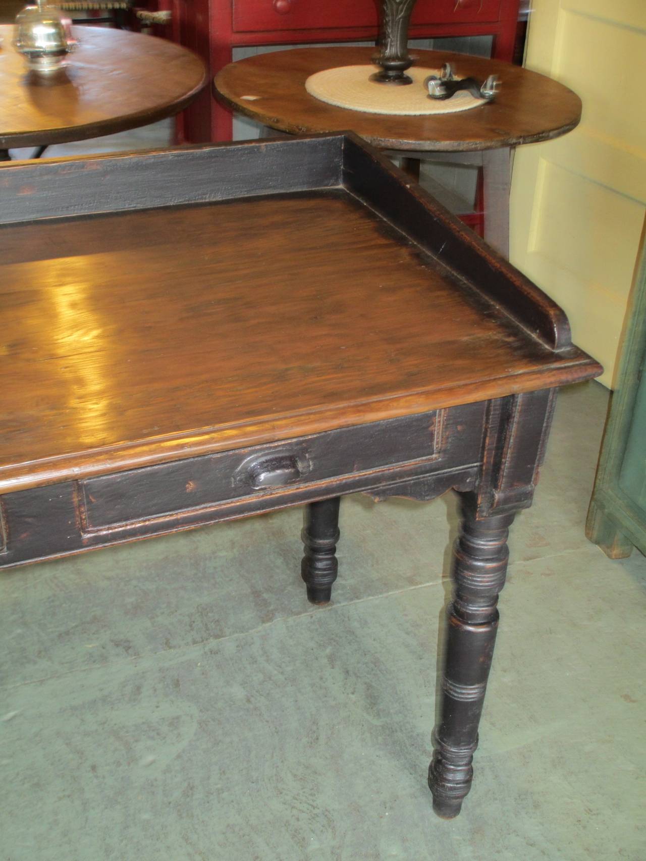 Canadian Handsome Three-Drawer Desk