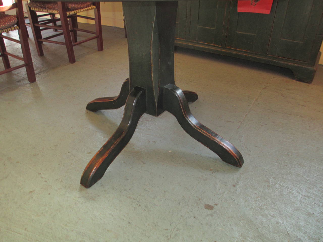 19th Century Interesting Round Pedestal Table with Iron Rim