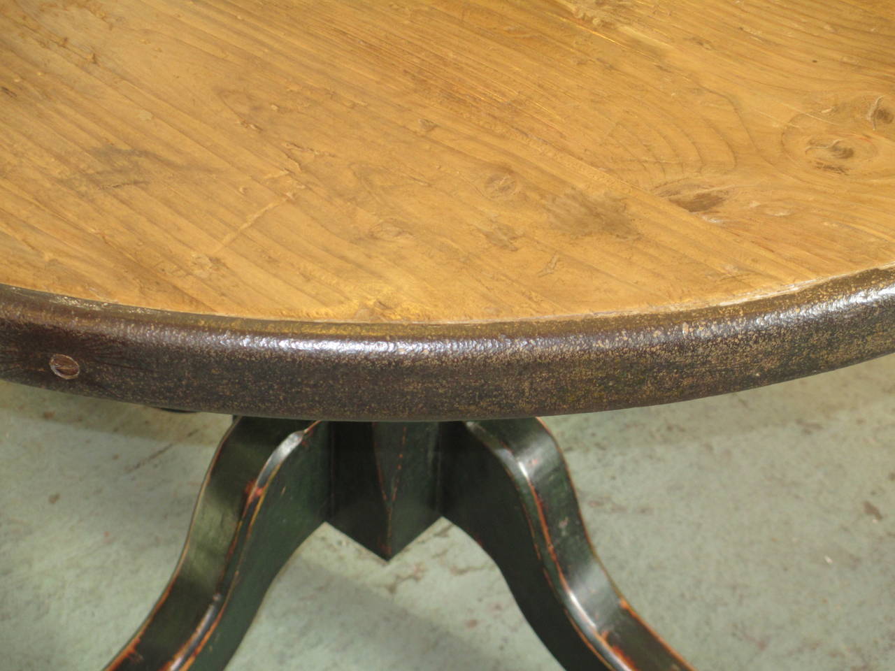 Interesting Round Pedestal Table with Iron Rim In Distressed Condition In Woodbury, CT