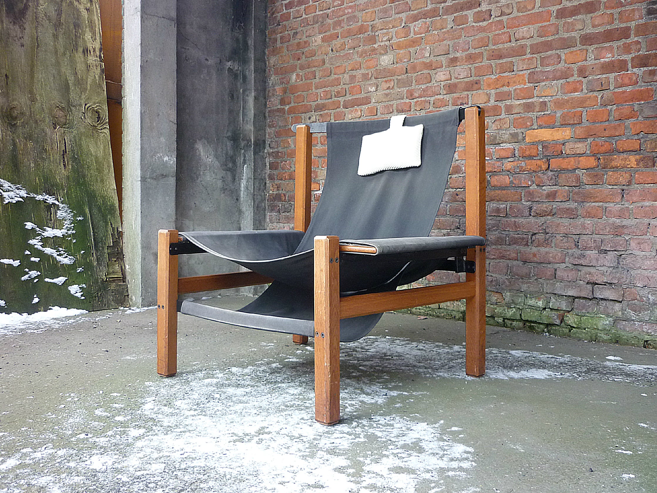 Dutch Design armchair by Dick Lookman For Sale
