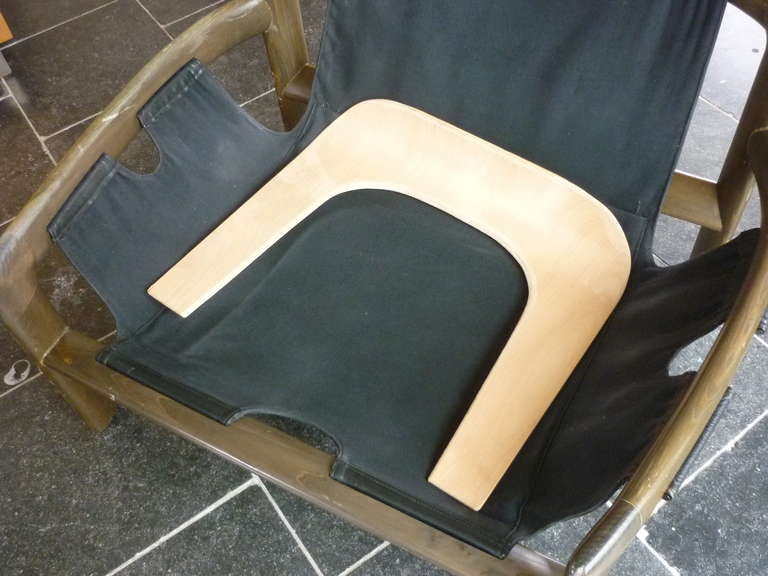 Brazilian Lounge Chair. For Sale 4