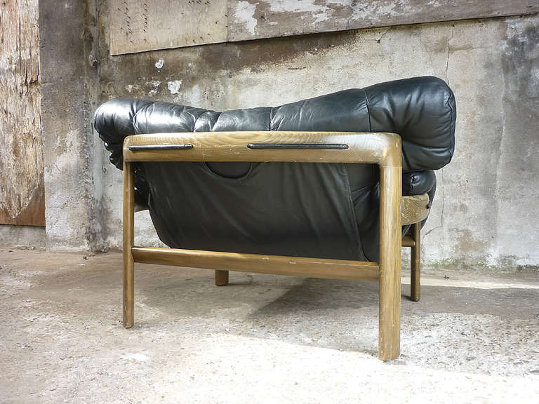 Brazilian Lounge Chair. For Sale 3