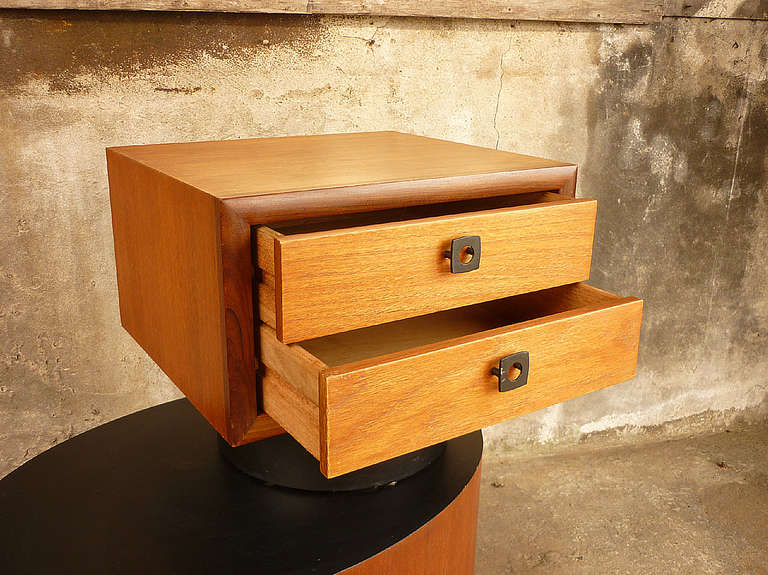 Canadian Side Table and Chest of Drawers For Sale 1