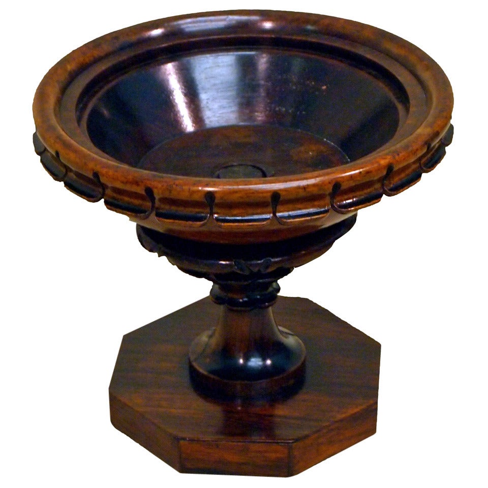 Urne de table ancienne Tazza du 19ème siècle en bois de rose de style Régence