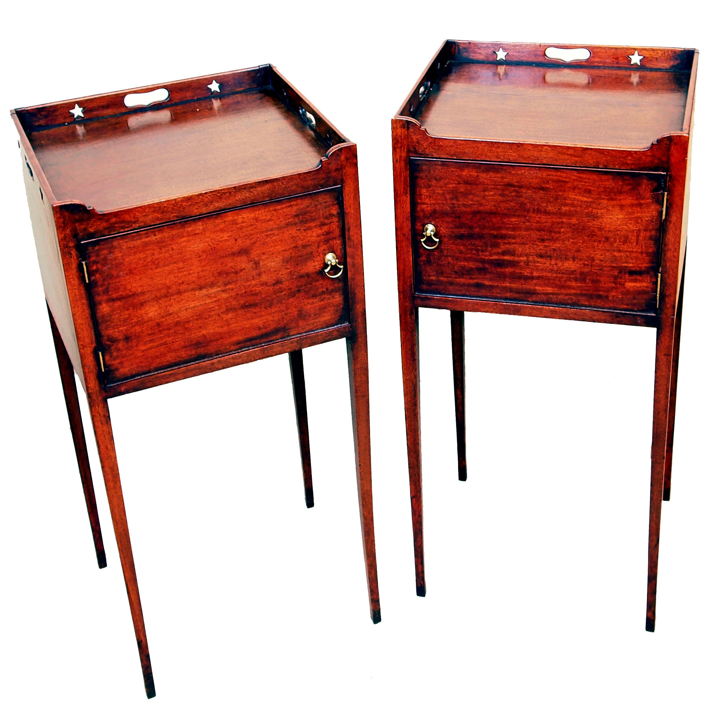 Antique 18th Century Mahogany Pair of Bedside Tables