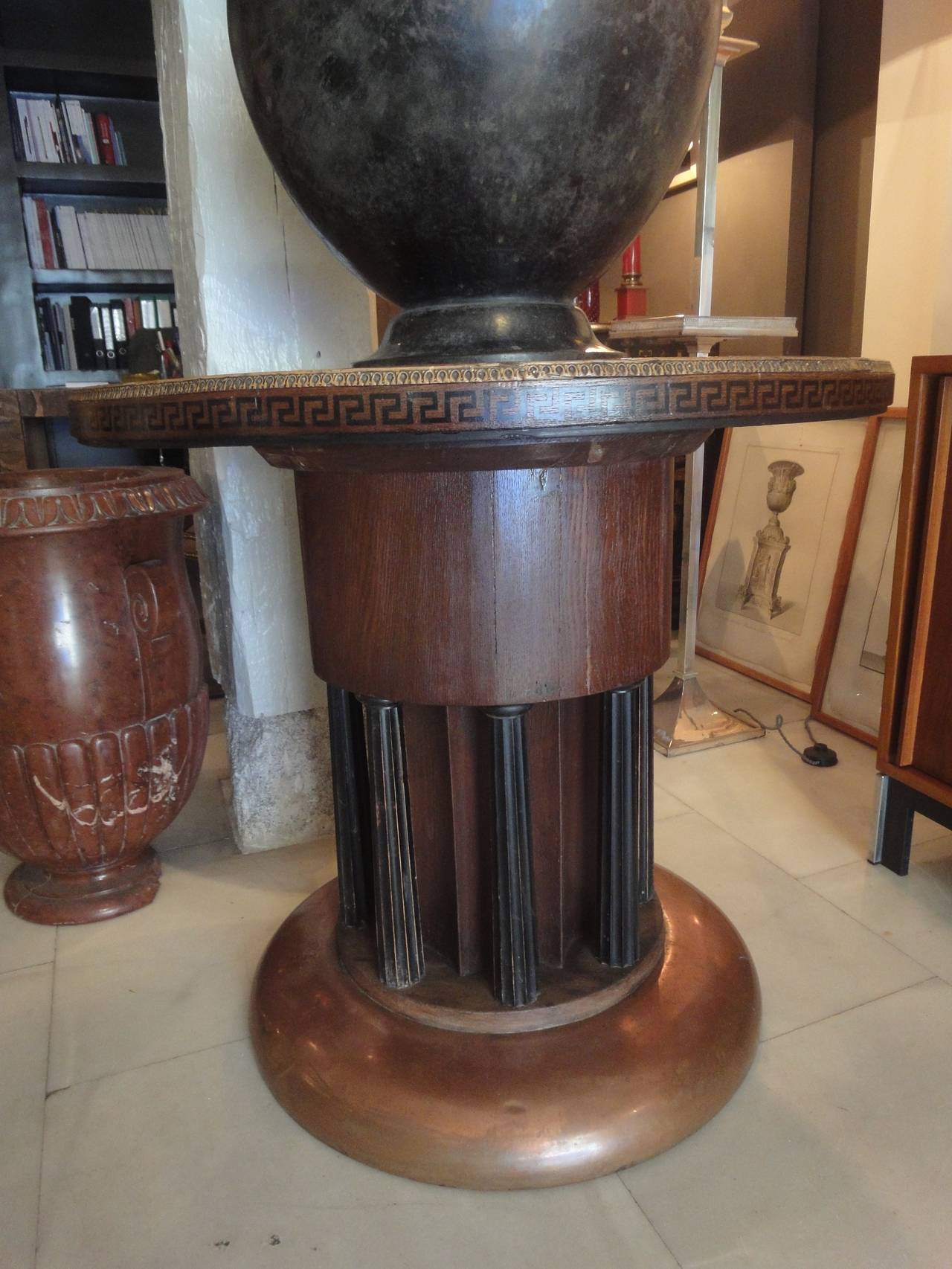 Belgian Art Deco Gueridon of Neoclassical Style For Sale