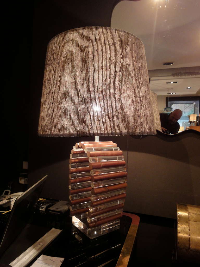 A Bamboo and Perspex Table-Lamp In Excellent Condition For Sale In Madrid, Madrid