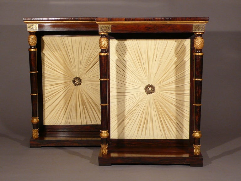 Paire de consoles Regency du 19ème siècle en bois de Palo Santo