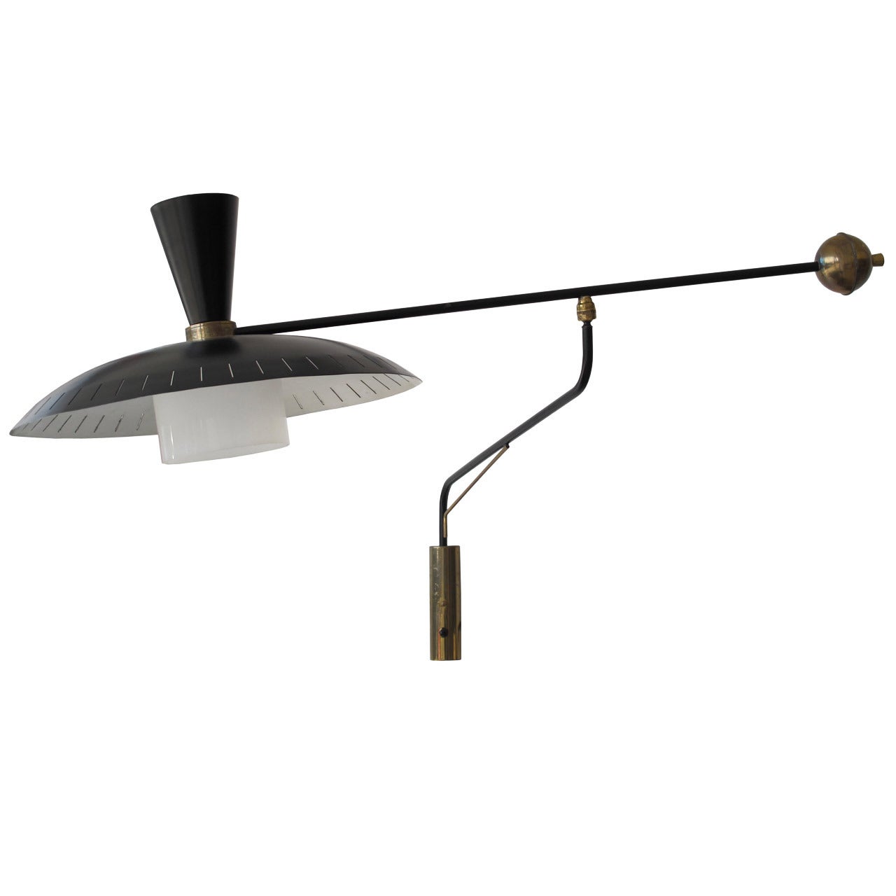 Lampada da parete a contrappeso degli anni 
50 di Maison Arlus