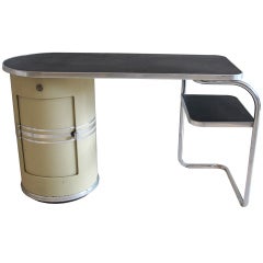  "Frankfurter” desk Designed by Mauser